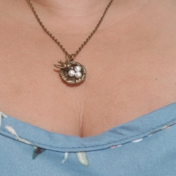 Jewelry - Antique Gold and Pearl Bird Nest Necklace